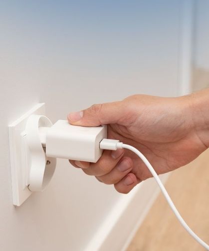 Elektrik kaynaklı yangınlar alarm veriyor: Prizlerde dikkat etmeniz gereken kritik noktalar