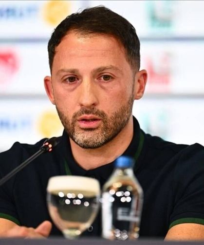 Fenerbahçeli eski futbolcudan şok Tedesco açıklaması: Ayrılmak istemiyorsa bir şey bilmiyorum