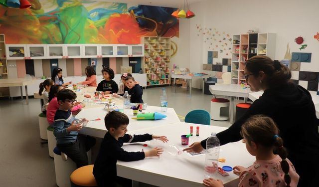 Kayseri Bilim Merkezi'nde Çocuklar "BİLİM" Dolu Hafta Sonu Geçirdi