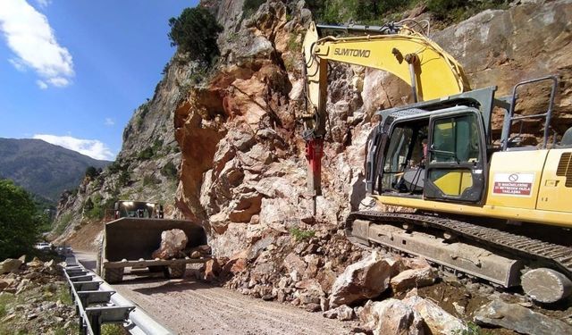 Büyükşehir'den Kapuzbaşı Şelaleleri Yolunda Önemli Çalışma