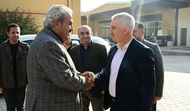 Başkan Çınar, Yakınca Galericiler Sitesinde Esnaflarla Buluştu