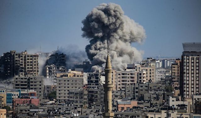 İsrail'in Gazze'ye Saldırılarında Can Kaybı 9 Bin 488'e Yükseldi