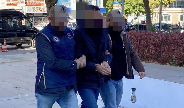 Interpol Tarafından Kırmızı Bültenle Aranan DEAŞ Üyesi Kırşehir'de Yakalandı