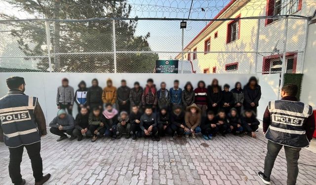 Konya'da 35 Düzensiz Göçmen Yakalandı