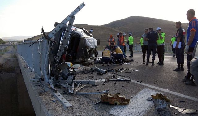 Yozgat'ta Feci Kaza ! Aynı Aileden 3 Kişi Hayatını Kaybetti 