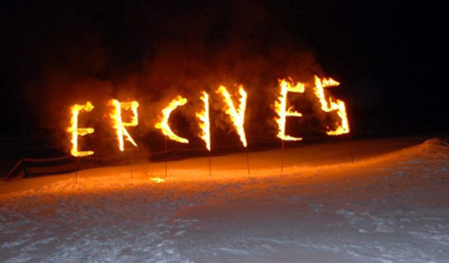 Erciyes kar festivaline renkli açılış