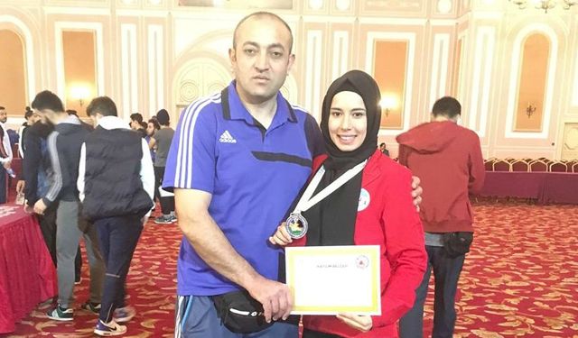 Şampiyon Hayriye Türksoy Moskova'da ringe çıkacak 