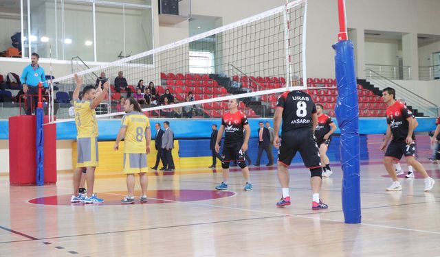 Türkiye Öğretmenler Kupası, voleybol bölge maçları başladı