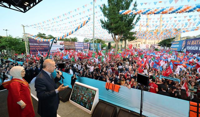CHP’li Özel’in Memleketinde Erdoğan’dan Gövde Gösterisi! Mitinge Bakın Kaç Kişi Katıldı!