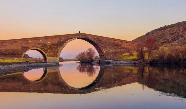 Kayseri'deki 8 Asırlık Bu Köprü Bakın Ne İçin Yapılmış?