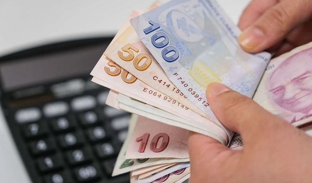 SGK resmen duyurdu: Bu yaş arasında olanlara yeni şans
