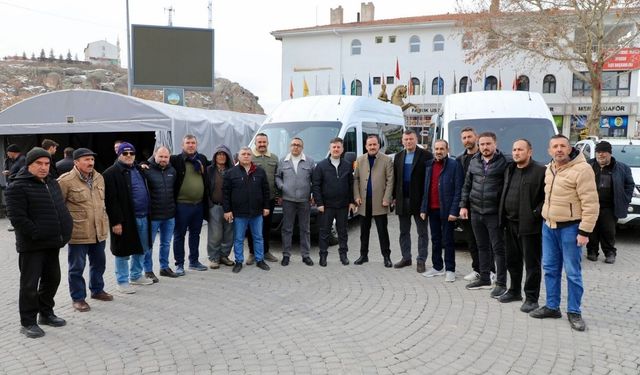 Kayseri'de o belediyeden 2 yeni araç müjdesi! Vatandaşın hizmeti için alındı
