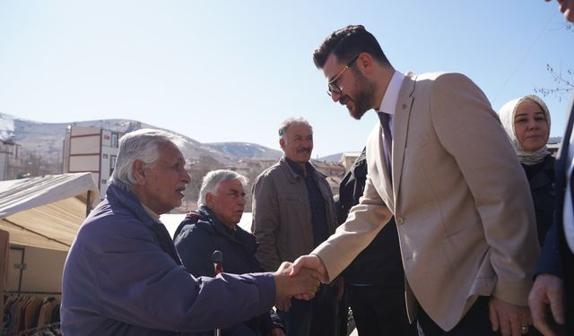 Yahyalı’da konuşan Hüseyin Okandan: Durmadan çalışmaya devam edeceğiz!