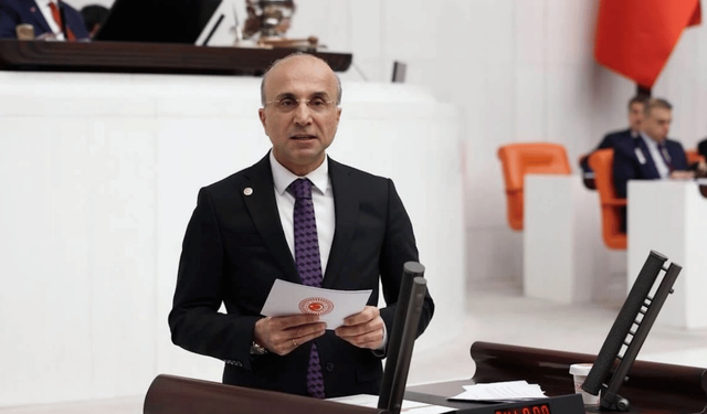 CHP'li Aşkın Genç Kayserili siyasetçilere seslendi: En doğru matematiği sandık verir!