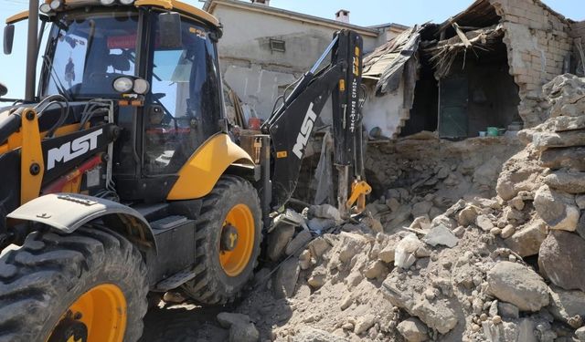 Kayseri’de 37 hayvan telef olmuştu! İncesu Belediye Başkanı olay yerinde