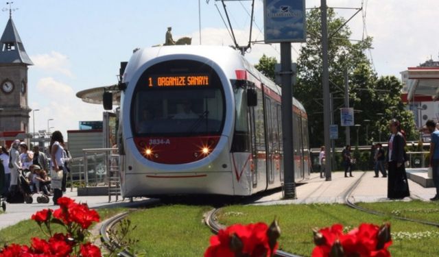 Kayseri’de tramvayda neler unutuldu neler!