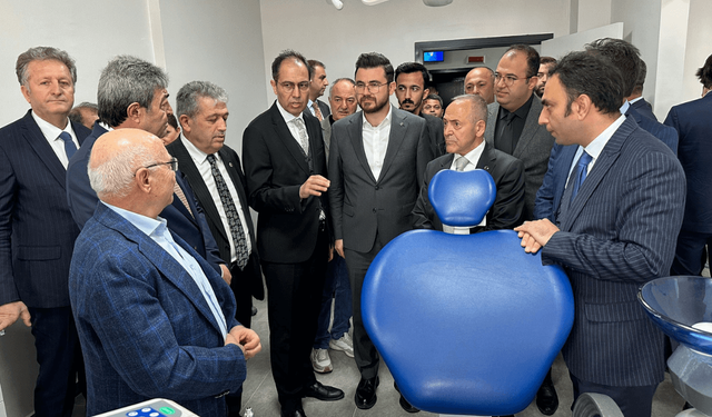 Kayseri’de yeni sağlık merkezi açıldı! AK Parti teşkilatı katıldı!