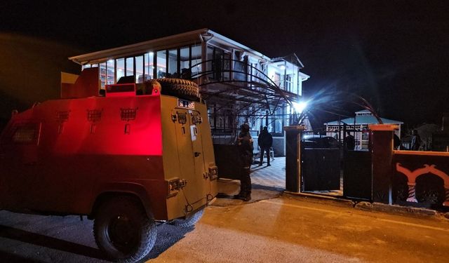 Kayseri’de lüks villaya operasyon! Film sahnelerini aratmadı