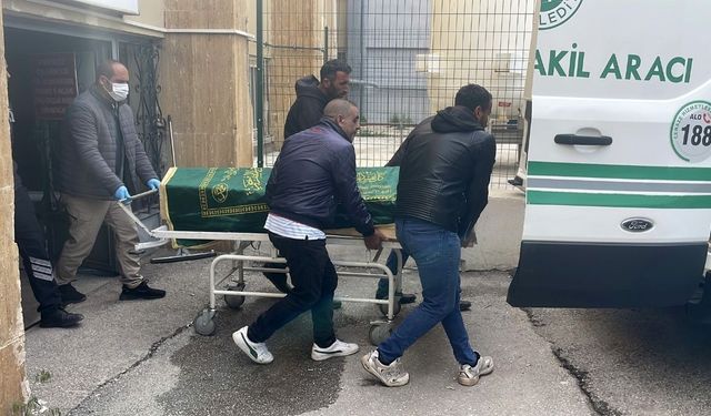 2 çocuk annesi kadın kene yüzünden hayatını kaybetti!