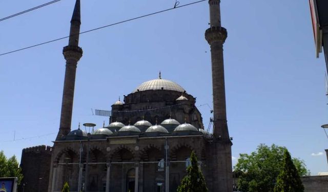 Kendimizi hesaba çekmeyi bilelim! 30 Mayıs Cuma Hutbesi