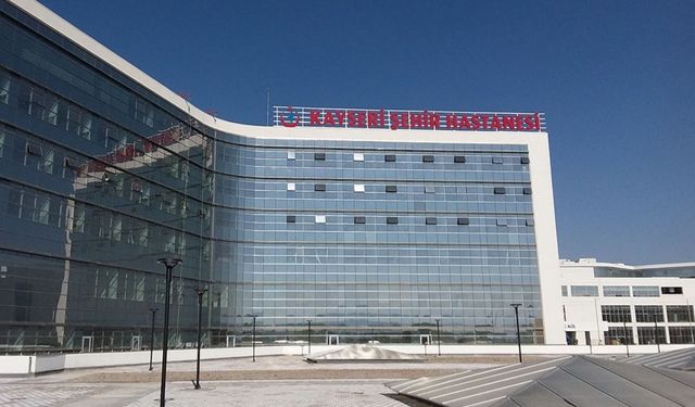 Kayseri Şehir Hastanesi'nden bir ilk! Kalp yetmezliği böyle tedavi edildi