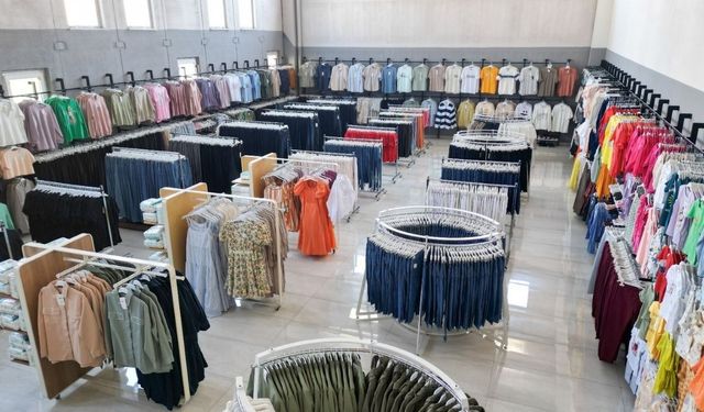 Kayseri'de bu mağazada para geçmiyor! Randevuyu alan geliyor