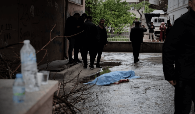 Feci olay! 35 yaşındaki kadın balkondan düşerek can verdi
