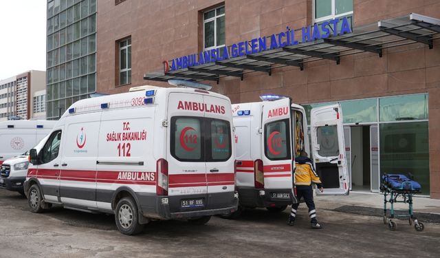 Araç yoldan savruldu: 1 ölü!
