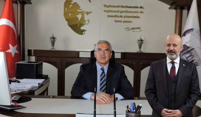 Talas Kaymakamı Yaşar'dan, Başkan Çolakbayrakdar'a veda!