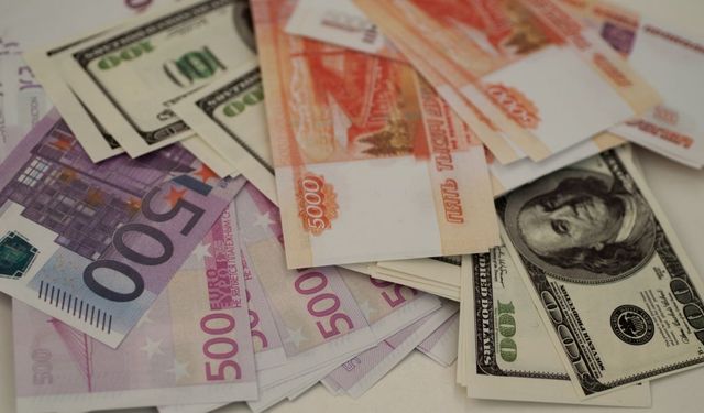 Dolar ve Euro yatırımcısı dikkat! Uzmanından bayram öncesi uyarı
