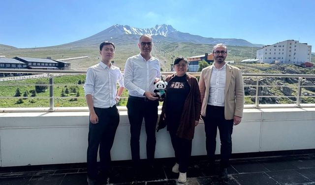 Çin'li yetkililer Erciyes'e hayran kaldı! 6 bin kilometre öteden gelecekler