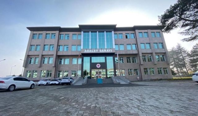 Resmi gazete’de yayınlandı! Hâkim ve savcıların yeri değişti