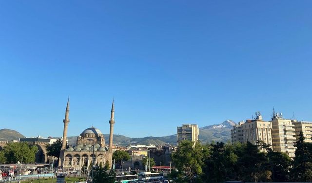 Kayseri’ye sağanak uyarısı! Pazar günü o ilçelere dikkat!