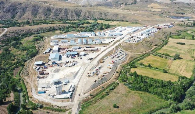 Kayseri-Yerköy Hızlı Tren Hattı ile ilgili Başkan Büyükkılıç'tan açıklama!