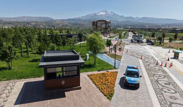 Kayseri'de Millet Bahçesi'nde denetim 16 saat sürüyor!