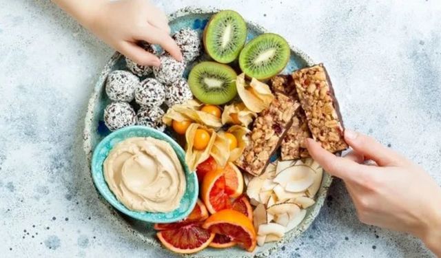 5 dakikada hazır: Lezzetli ve sağlıklı atıştırmalık tarifleri!