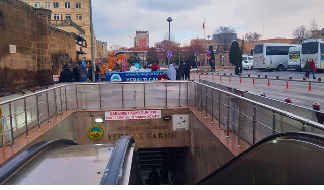 Kayseri Yeraltı Çarşısı'nda yangın paniği! Tamamen kapatıldı