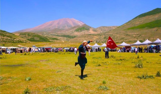 Erciyes’in eteklerinde şenlik rüzgarı: Altı oba tek yürek oldu