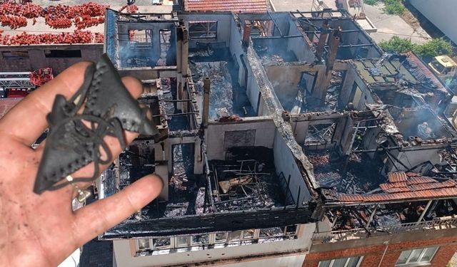 Kayseri'de mucizevi olay: Bina küle döndü ama Kur'an-ı Kerim yanmadı!