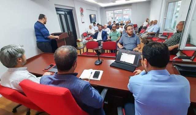 Erdal Altun: “Geleceğe umut, gençliğe sorumluluk taşıyoruz”