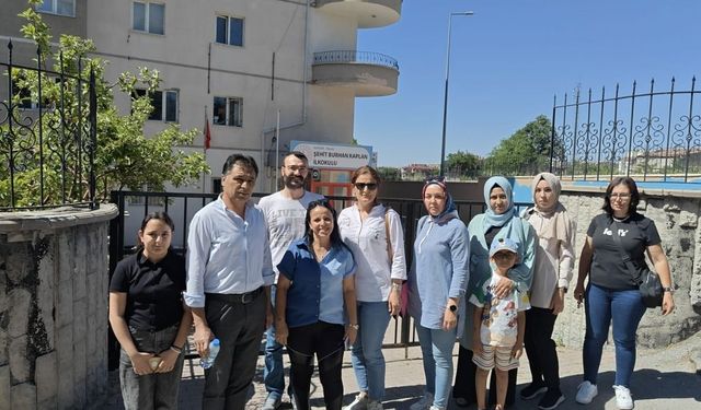 Talas'ta okul krizi: Kapatma kararı alınan okula veliler akın etti!