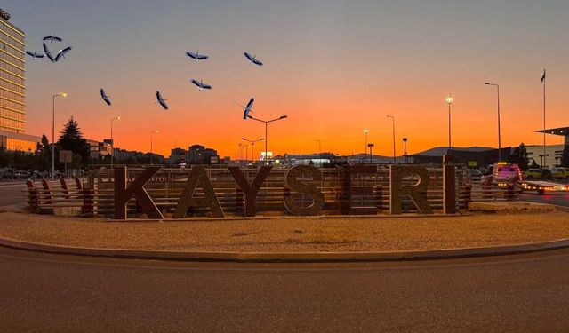 Kayseri'de görenlerin yüzünü gülümseten o anlar, böyle görüntülendi!