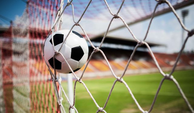 Ünlü futbolcudan kötü haber: Kilo kaybı sonrası son hali paylaşıldı