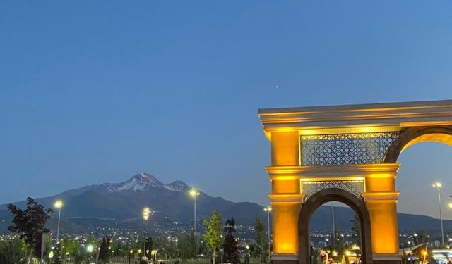 Kayseri’de rüzgâr sert esecek! O ilçelere fırtına ve sağanak uyarısı geldi