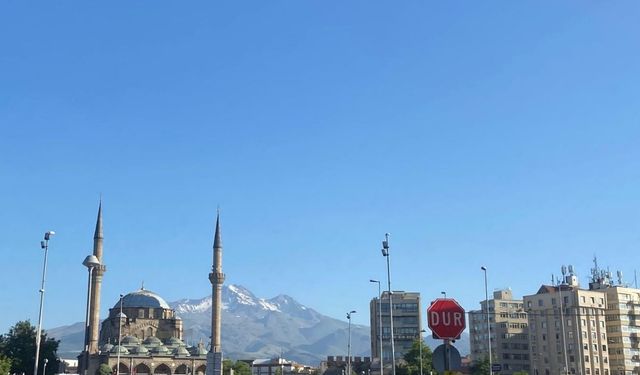 Kayseri’de yaz zirve yaptı! Uzmanlar uyarıyor bu günlere dikkat!