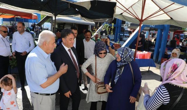 Kayseri'de sabahın ilk saatlerinde kuyruk oluştu! Başkan bakın ne dağıttı