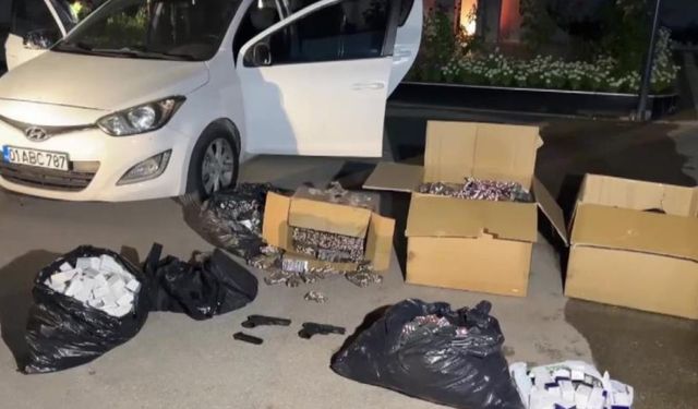 Oto Galeriye baskın; 74 bin yasaklı madde ele geçirildi.