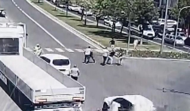 Trafikte başlayan kavga: Karakolda bitti!