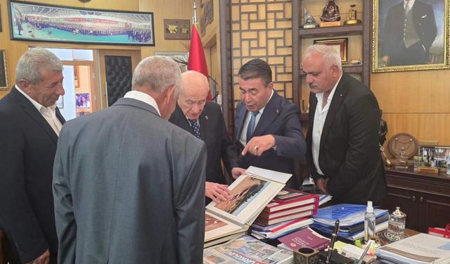 Bünyan Belediye Başkanı Selahattin Metin Devlet Bahçeli’yle özel bir görüşme gerçekleştirdi.