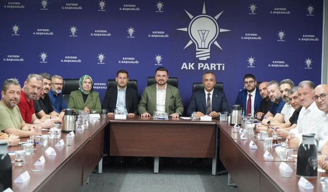 AK Parti Kayseri teşkilatında kapsamlı istişare toplantısı gerçekleşti